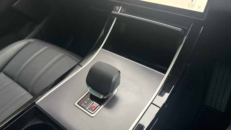 Land Rover Range Rover Evoque 2.0 D200 Dynamic SE 5dr Auto Diesel Hatchback